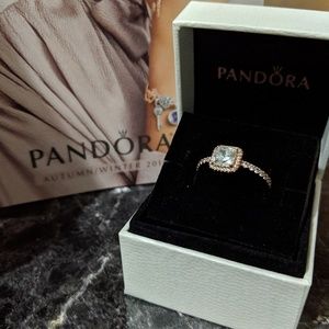 Pandora rose gold Timeless Elegance ring